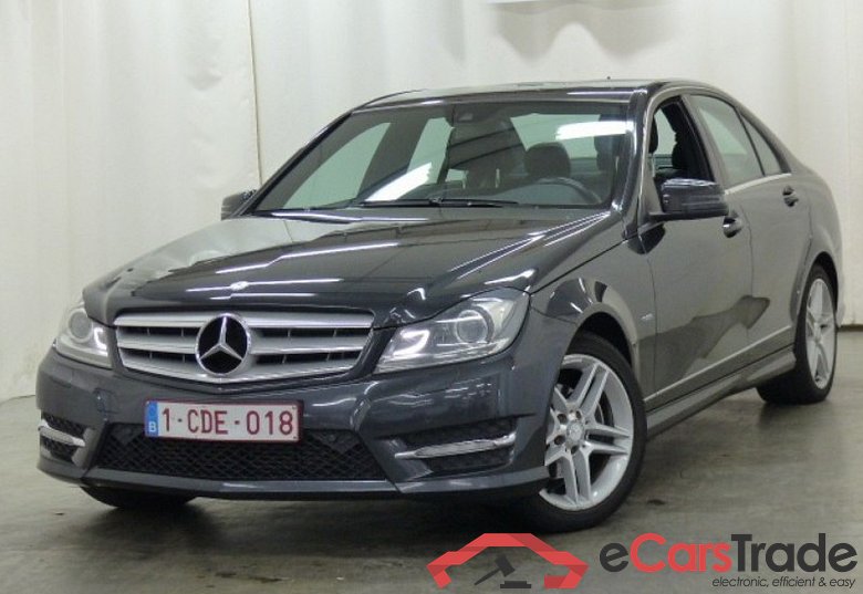 Mercedes C 200CDi BE 100kw AMG Avantgarde Aut. Xenon Navi Leder PDC #1