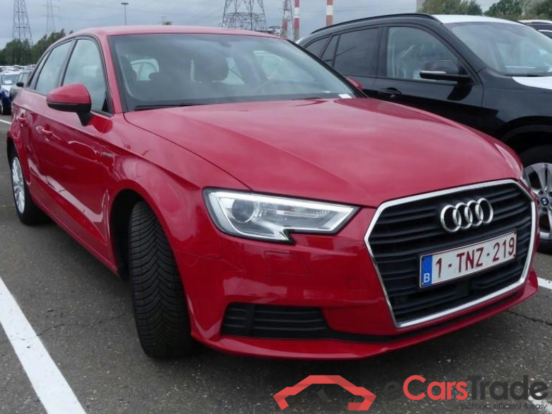Audi A3 SB 1.4 TFSI G-Tron Aut. Xenon Navi Keyless-Go Klima PDC ... #2