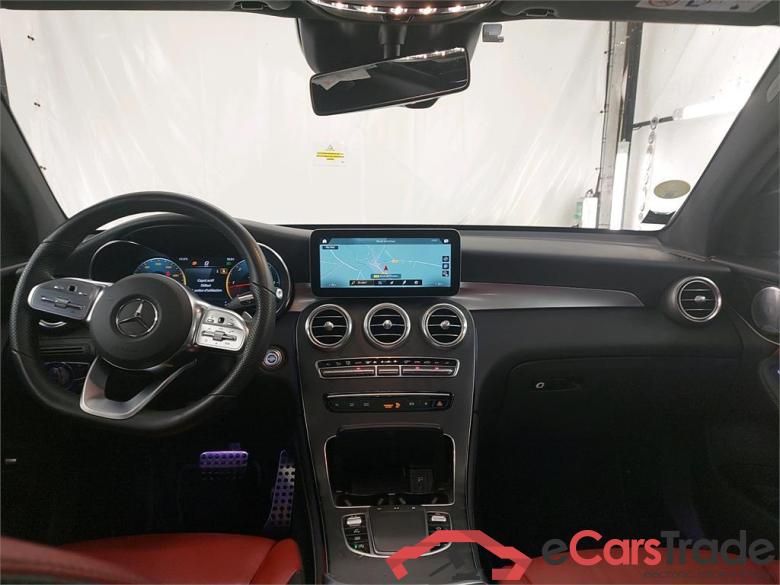 Mercedes GLC 220 d AMG Line 4Matic MERCEDES-BENZ GLC Coupe / 2019 / 5P / Coupé GLC 220 d AMG Line 4Matic #5