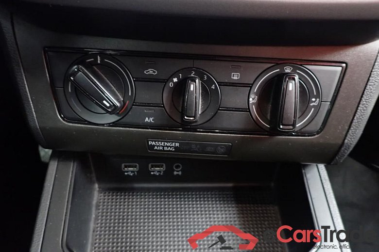 Seat Ibiza 1.6 TDi 95Hp Navi Klima PDC ... #5