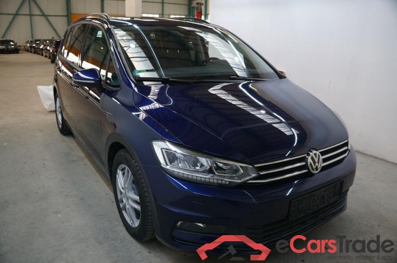 Volkswagen Touran ´15 Touran  Comfortline BMT/Start-Stopp 1.5 TSI  110KW  MT6  E6dT - 7 Sitzer #1