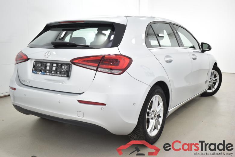 Mercedes A 180 d Aut. Widescreen LED-Xenon Burmester Navi 1/2 Sport-Leather KeylessGo Klima PDC ... #3