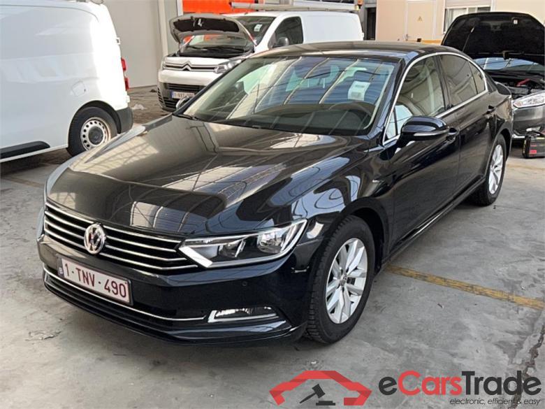 VOLKSWAGEN PASSAT - 2015 1.4 TSI ComfortLine Sport-R-Line Business Ambiente #1