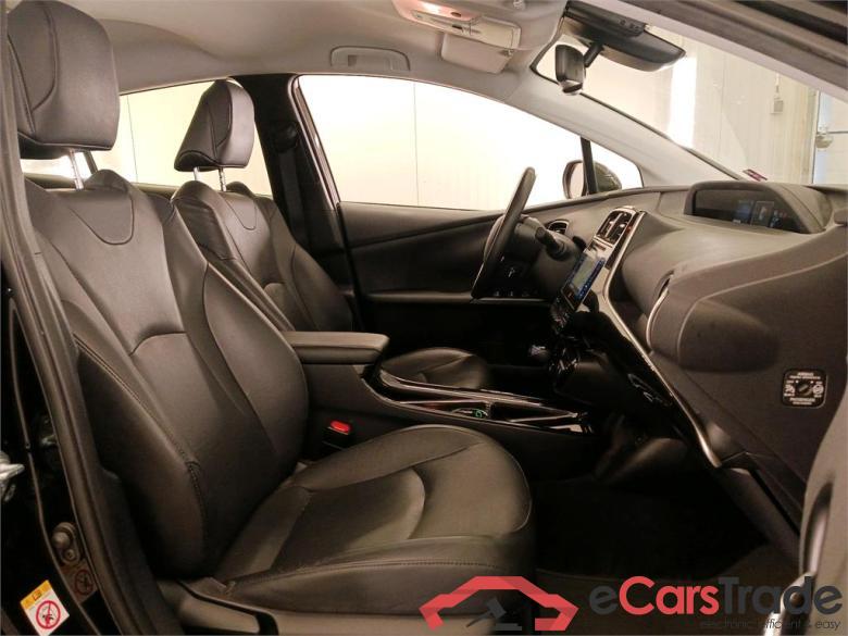 Toyota Prius \'15 Toyota Prius 1.8 Hybrid Executive Automaat 5d #3