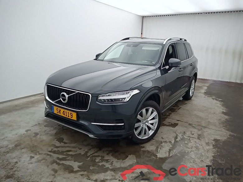 VOLVO XC90 D5 235 4WD Momentum 7pl. Geartronic