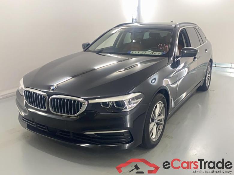 BMW 5 TOURING DIESEL - 2017 520 dA Business Edition (ACO) Corporate #1