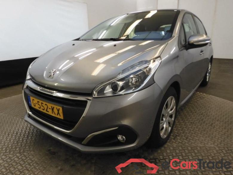 PEUGEOT 208 1.2 #1