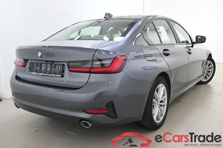 BMW 318 d LED-Xenon Navi Leather KeylessGo Klima PDC ... #3