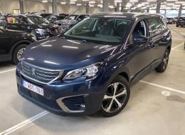 Peugeot 5008 1.2 PureTech Allure Aut. Navi 1/2 Sport-Leather Klima PDC ...