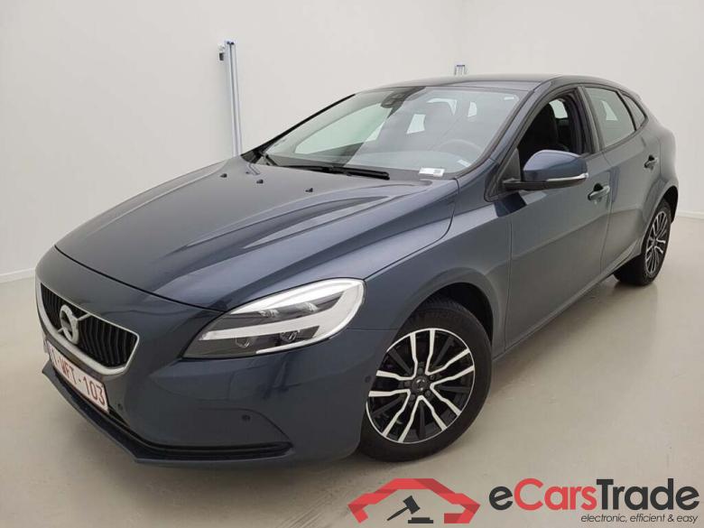 VOLVO V40 2.0 D2 BLACK EDITION #1