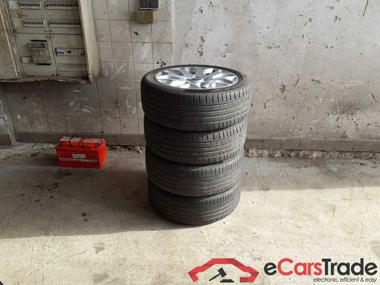 Ford Sport Focus #6