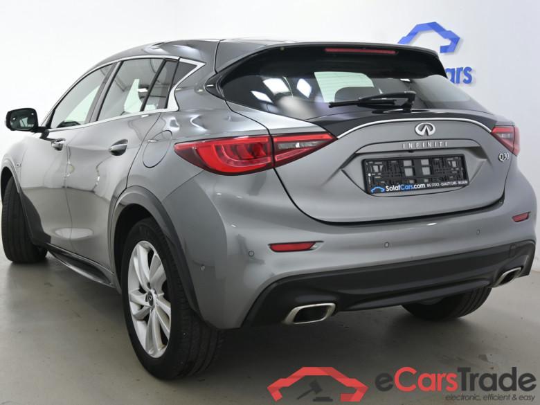 Infiniti Q30 2.2 D Premium 170Hp Pano Aut. Navi KeylessGo Camera Klima PDC ... #4