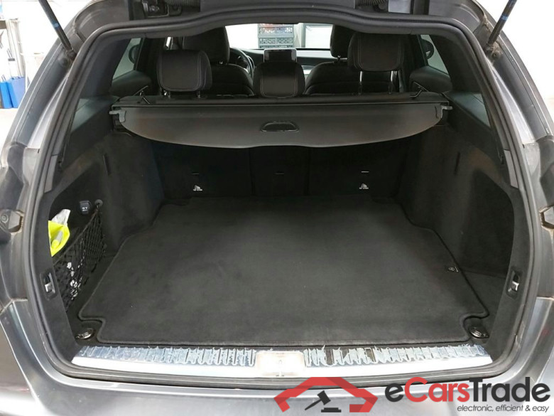 Mercedes C 200 d AMG LED-Xenon Navi Sport-Leather Klima PDC ... #6