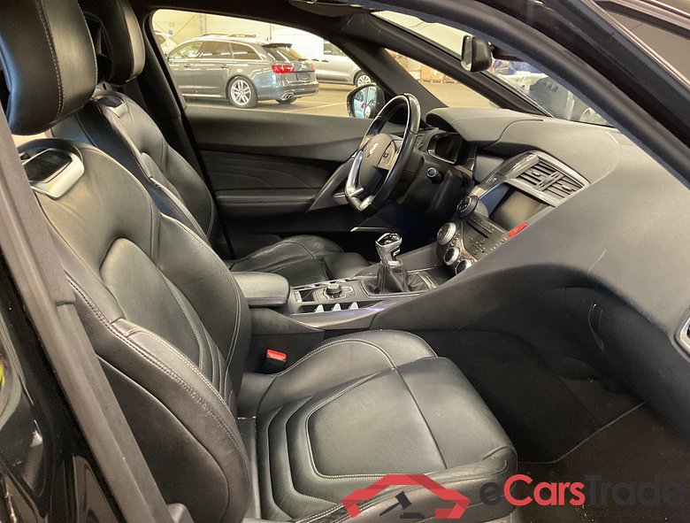 CITROEN DS5 2.0 HDi So Chic #3