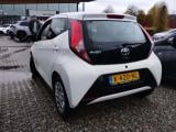 TOYOTA Aygo 1.0 VVT-i x-play #2