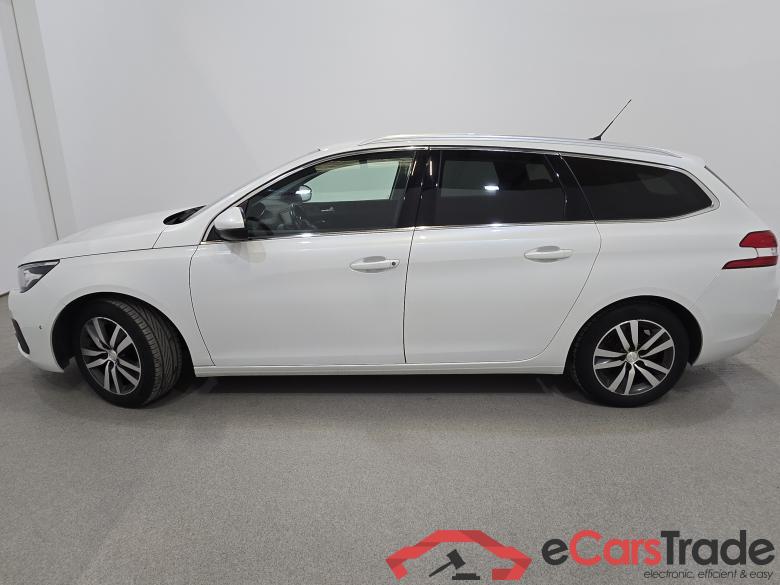 Peugeot 308 SW 1.5 BlueHDi Allure Navi 1/2 Leather Camera Klima PDC ... #2