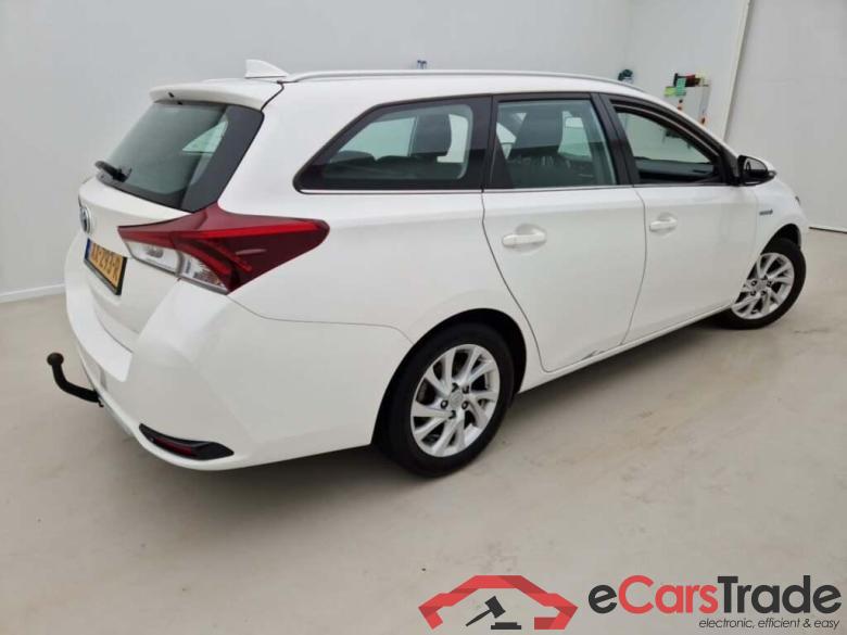 TOYOTA Auris Touring Sports 1.8 Hybrid Active CVT #2