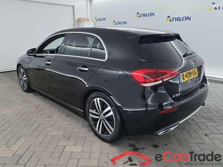 MERCEDES-BENZ A-klasse A 180 7G-DCT Business Solution Luxury 5D 100kW #4