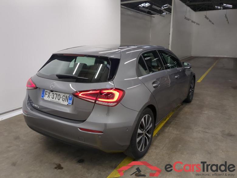Mercedes A 180 d Business Line MERCEDES-BENZ Classe A Compact / 2018 / 5P / Berline A 180 d Business Line #3