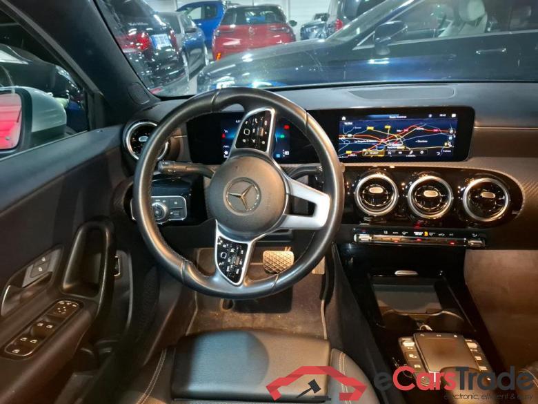 Mercedes A 180 d Business Line 8G-DCT MERCEDES-BENZ Classe A Berline / 2018 / 4P / Berline A 180 d Business Line 8G-DCT #5
