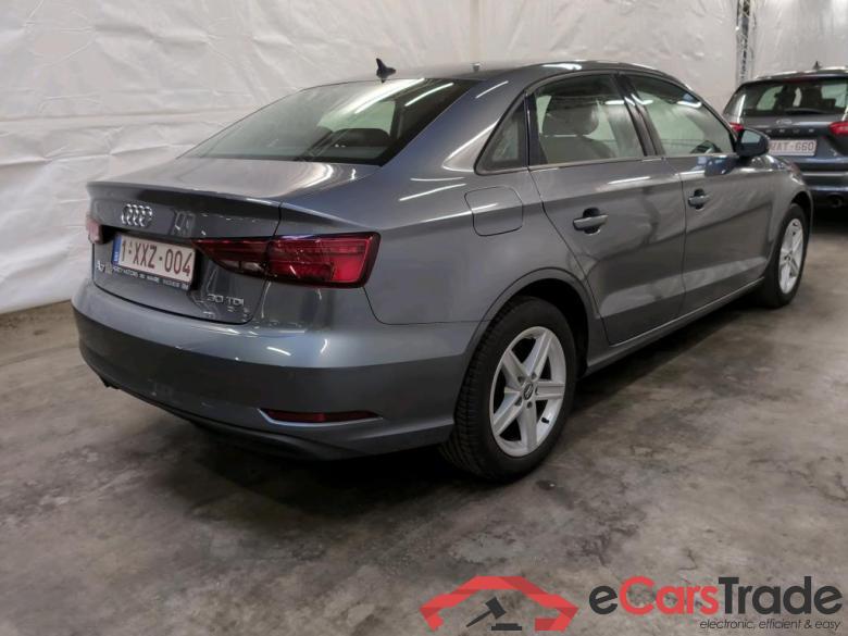 AUDI A3 1.6 TDI 30 85KW Platinum #5