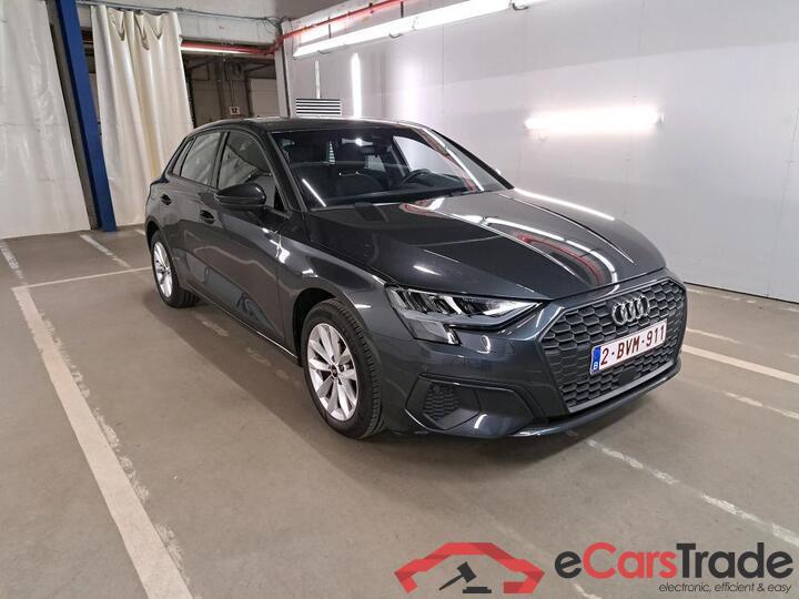 Audi A3 Sportback A3 Sportback 1.0 30 TFSi Attraction 81kW/110pk  5D/P Man-6 #2