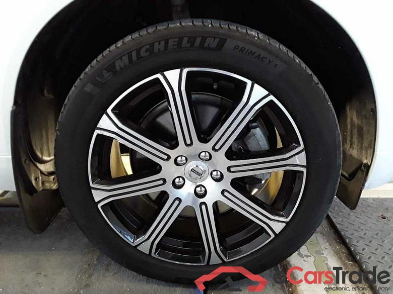 VOLVO XC 60 (03.2017->) DE - SUV5 B4 (Diesel) AWD EU6d, Inscription Mild-Hybrid (EURO 6d), 2020 - 2021 #3