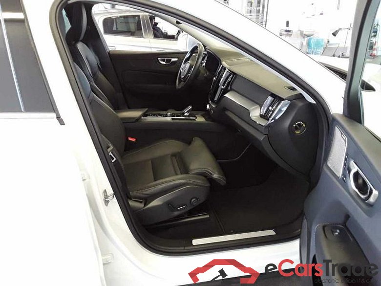 VOLVO XC 60 (03.2017->) DE - SUV5 B4 (Diesel) AWD EU6d, Inscription Mild-Hybrid (EURO 6d), 2020 - 2021 #4