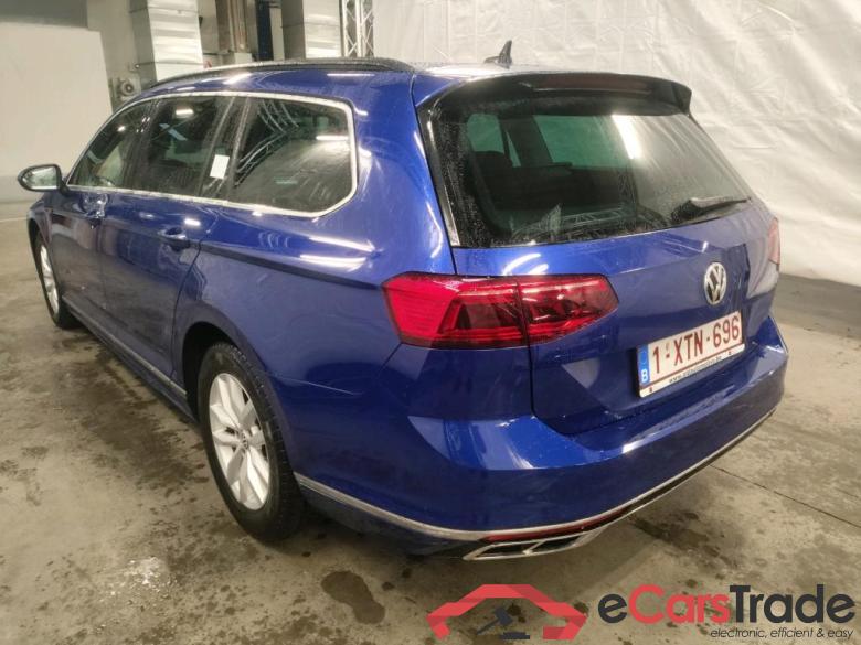VOLKSWAGEN PASSAT VARIANT DIESEL - 2019 1.6 TDi SCR Style Business DSG R-Line Exterior Adventure #4