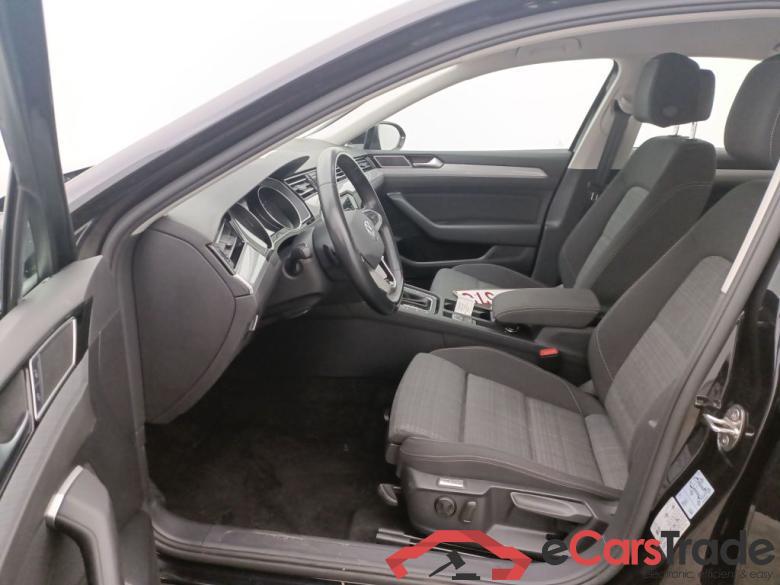Volkswagen Passat 2.0 TDI 90kW Style DSG 4d #6