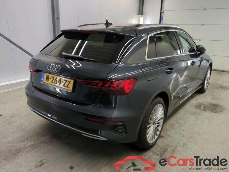 AUDI A3 Sportback 30 TFSI Adv edition #2