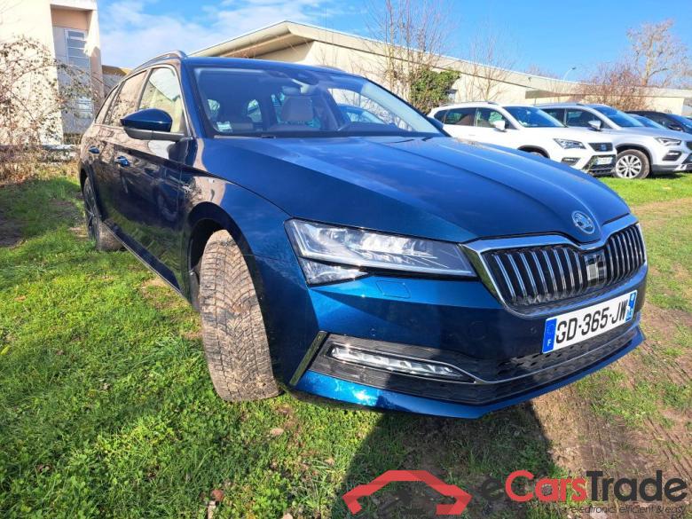 Skoda 2.0 TDI SCR 200 DSG7 4X4 L&K Superb Break L&K 4x4 2.0 TDI 200CV BVA7 E6d #4