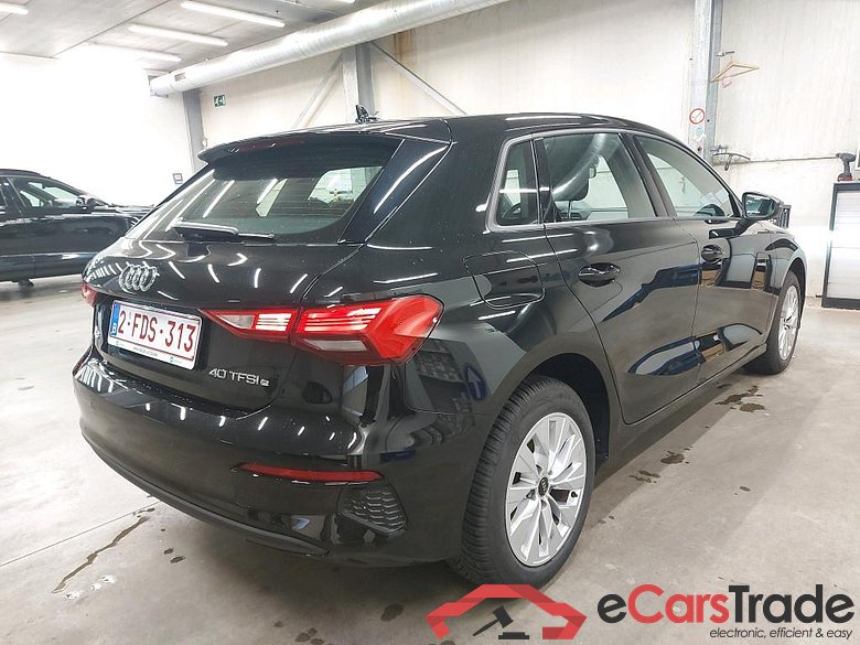 AUDI - AUD A3 SB 40 TFSI e 204PK Attraction Pack Business & Rear Park Sensors  * HYBRID * #2