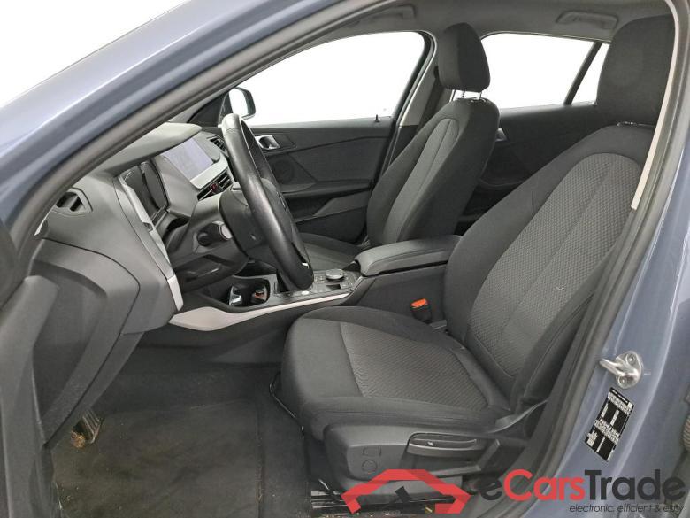 BMW 1-serie 1.5 116D (85KW) Business Model Advantage #5