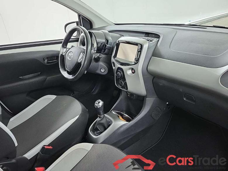 TOYOTA Aygo 1.0 VVT-i x-nav 5D 51kW #6
