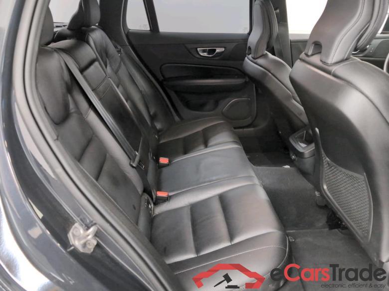 VOLVO V60 DIESEL - 2018 2.0 D3 Momentum Pro Winter Park Assist Business Pro #6