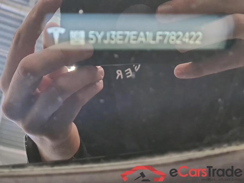 Tesla Model 3 '18 BEV Tesla Model 3 Standard Range Plus RWD 4d #6
