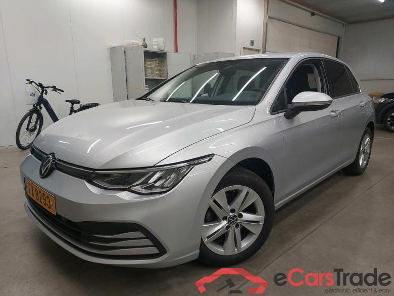 VOLKSWAGEN - VW  GOLF TDI 115PK Life With Climatronic & Nav Discover Media & Pack Light & View #1