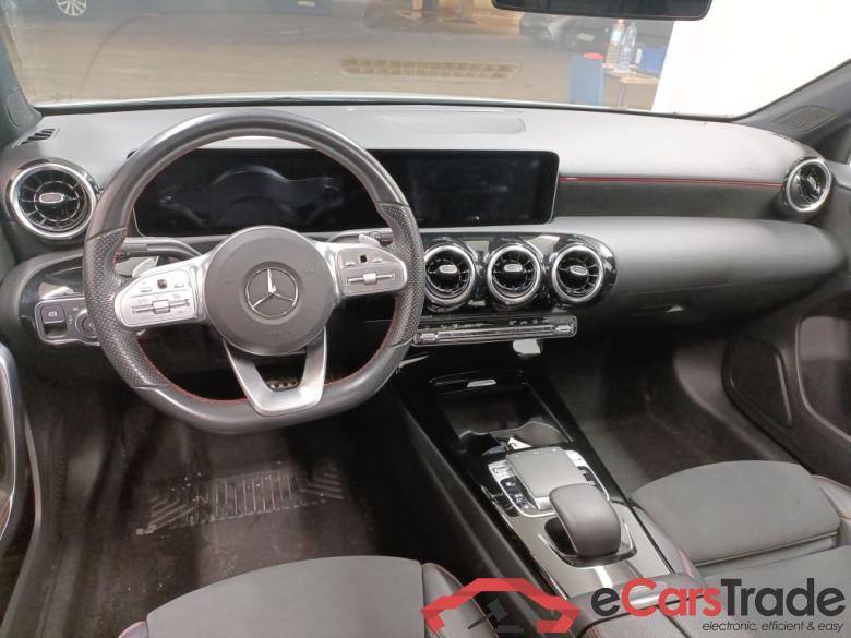Mercedes-Benz A-Klasse Limousine A 180 d DCT Business Solution 4d #6