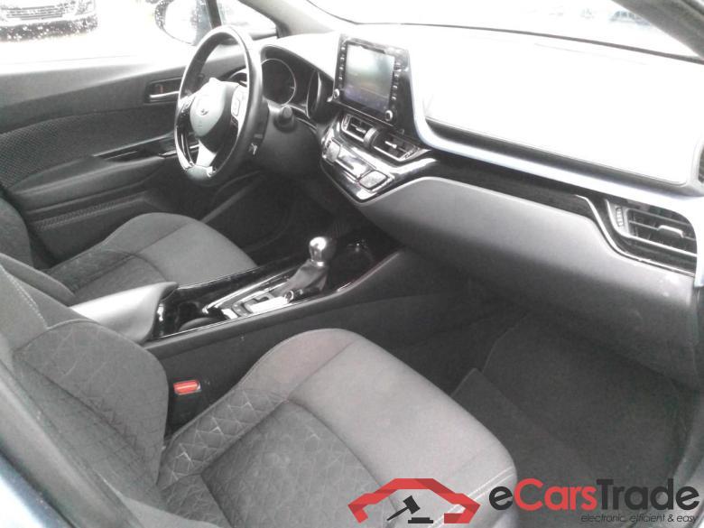 Toyota CHR HY TEAM D CVT 184 BA #3