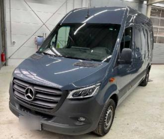 Mercedes Sprinter