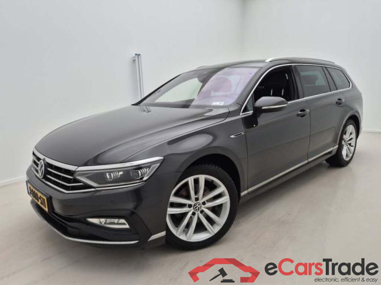VOLKSWAGEN Passat Variant 2.0 TDI Elegance Bus R DSG