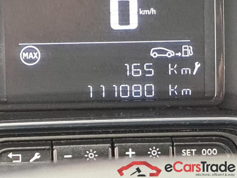 CITROEN C3 1.2 PureTech Shine #4
