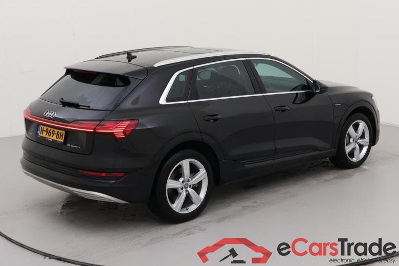 AUDI e-tron  #6