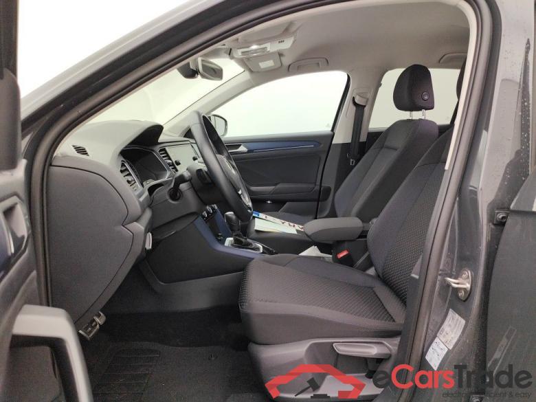 Volkswagen T-Roc 1.5 TSI United DSG 5d #6