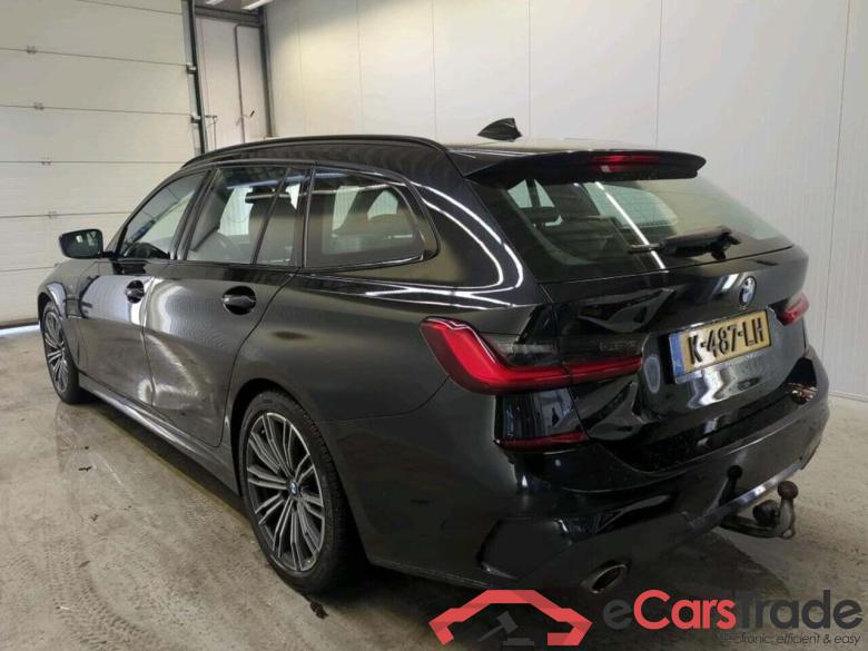 BMW 3-serie Touring 318i Executive Ed. #6