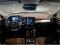 preview Volvo XC40 #2