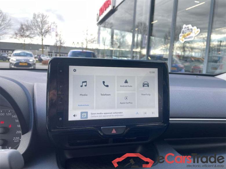 TOYOTA YARIS 1.5 Hybrid 115 Comfort #6