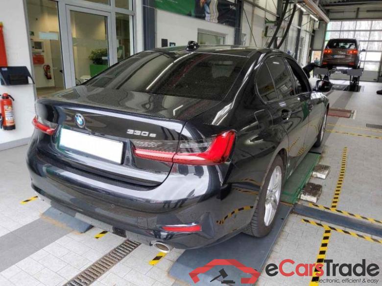 BMW Baureihe 3 Lim. (G20)(2018->) DE - Lim4 330e EU6d, Advantage (EURO 6d)(OPF), 2020 - 2022 #3