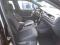 preview Volkswagen T-Roc #5